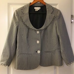 Black & white checkers blazer